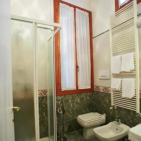 Apartment San Luca Splendid Suites With Canal View Venice