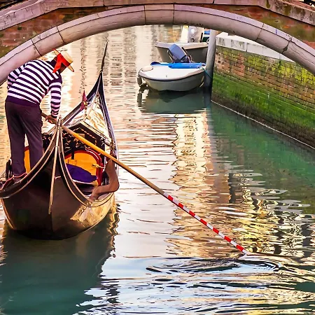 San Luca Splendid Suites With Canal View * Venice